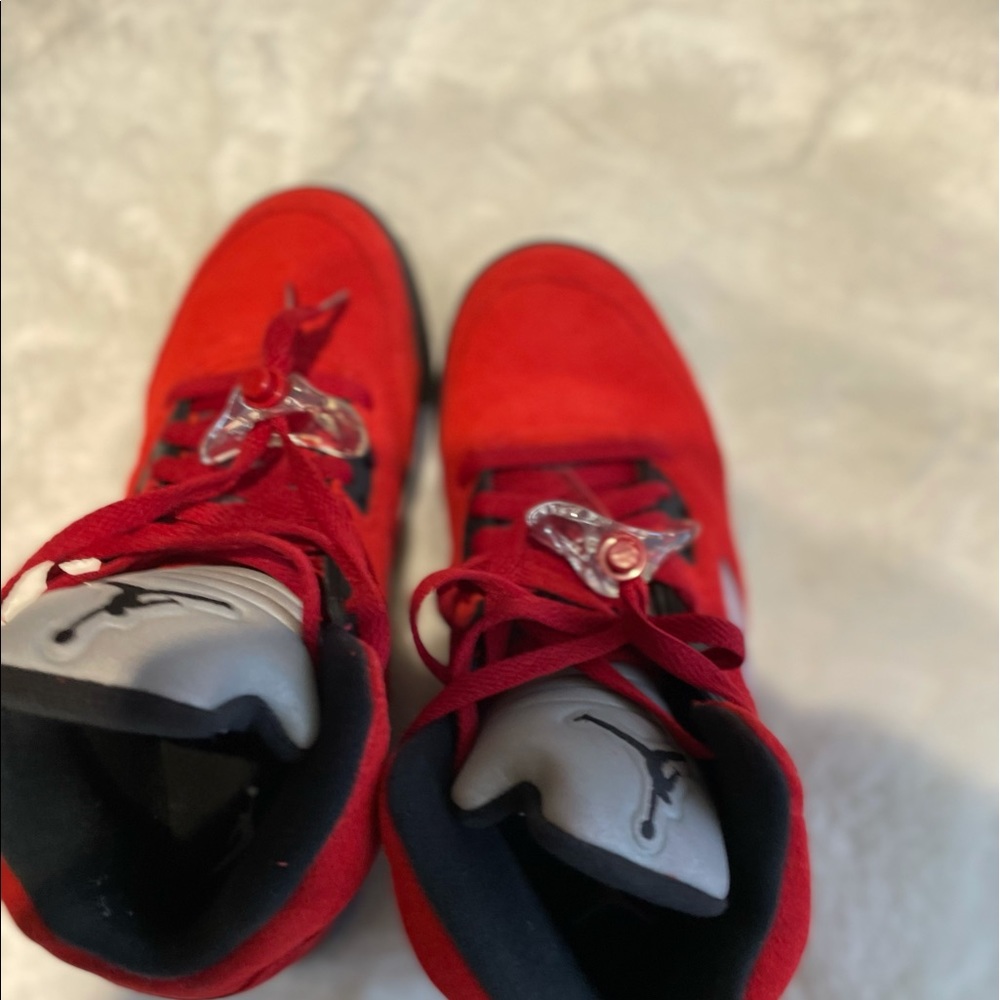 Jordan 5 Raging Bull